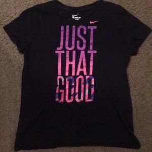 Nike T-shirt